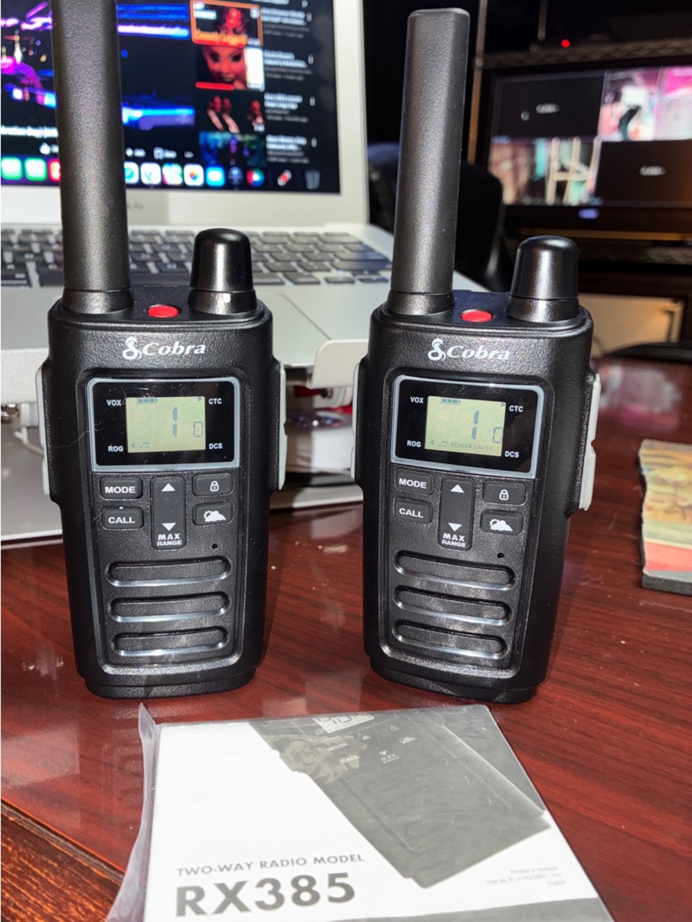Cobra RX385 Black Two-Way Radio Walkie Talkies - Pair